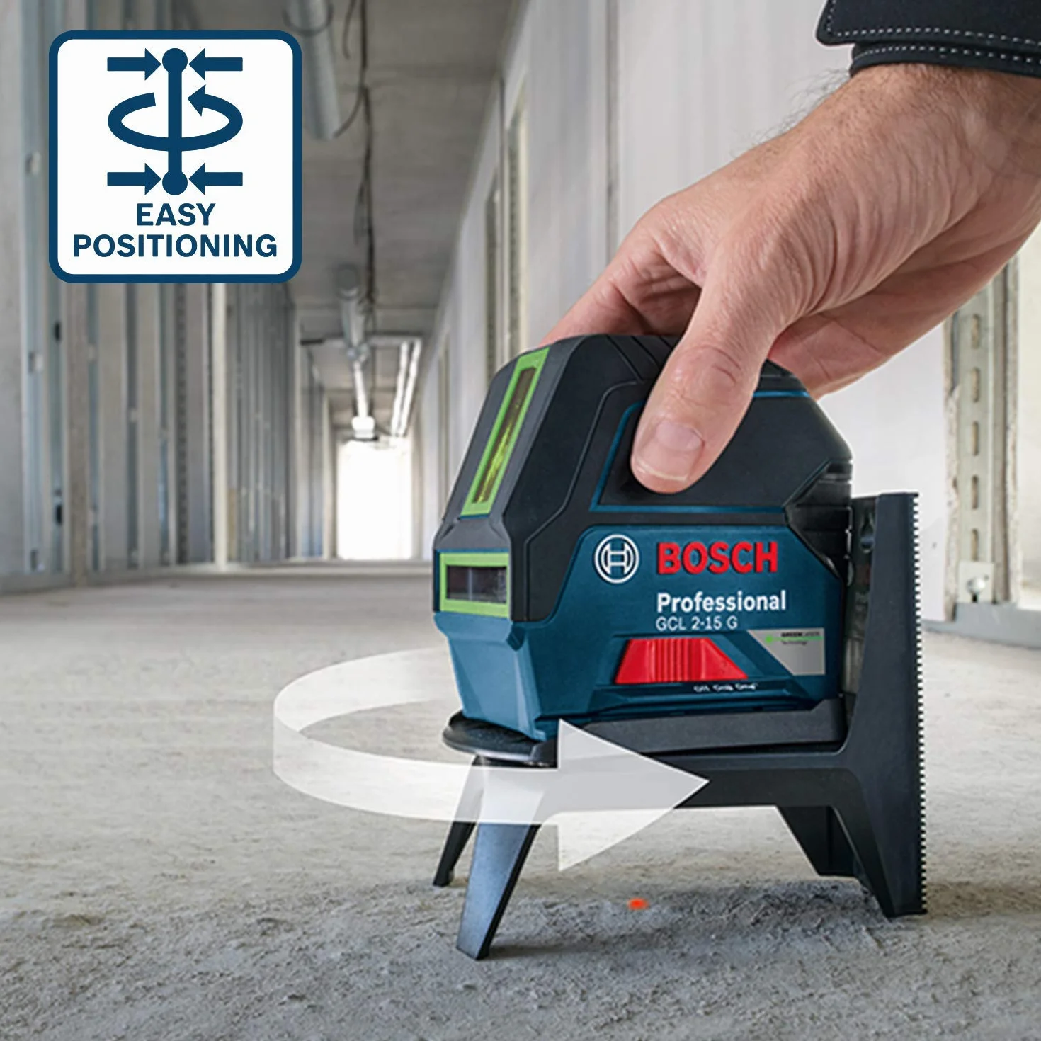 Bosch Professional Livella laser multifunzione GCL 2-15 G (laser verde, da interno, punti a piombo, 15 m, 3 pile a stilo da 1,5 V, supporto ruotabile RM 1, pannello di mira per laser, valigetta)