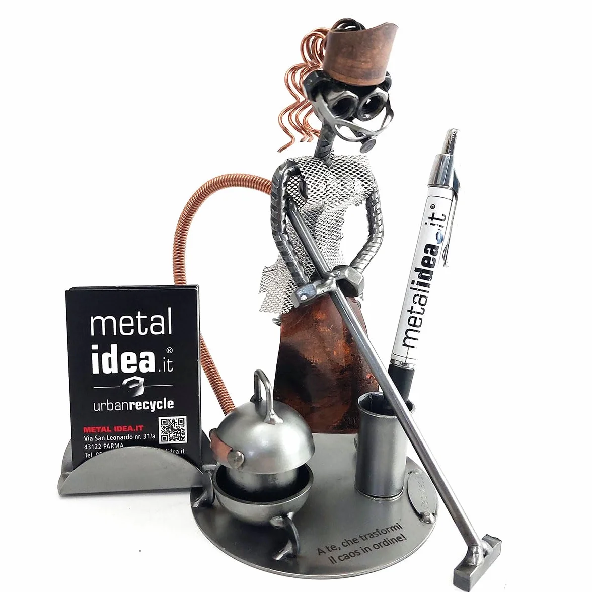 Metal idea CASALINGA in Metallo con Viti BULLONI Chiodi Idea Regalo Originale - 100% Artigianale - Made in Italy - Personalizzabile