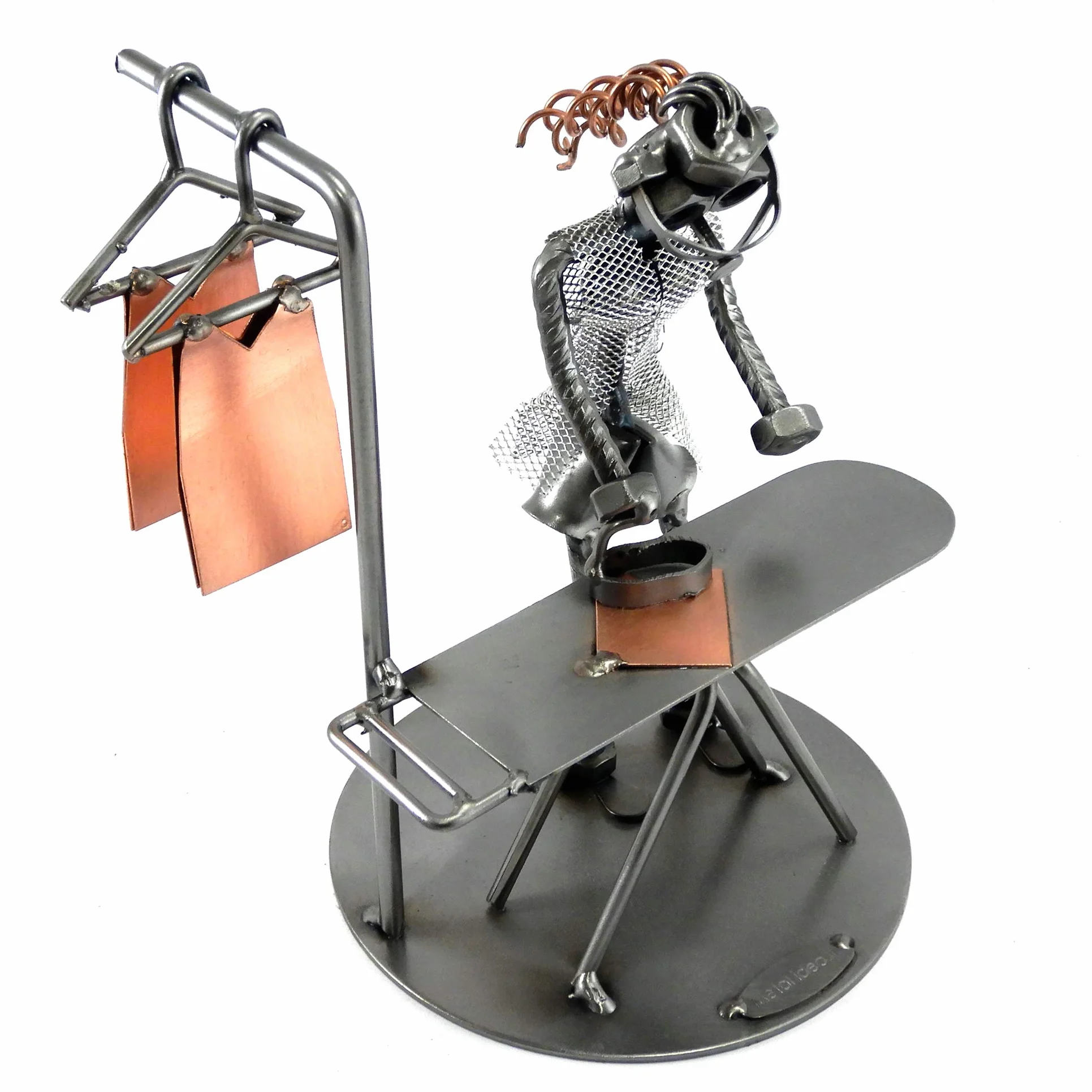 CASALINGA - STIRATRICE IN METALLO CON VITI BULLONI CHIODI DI METAL IDEA - IDEA REGALO ORIGINALE - 100% ARTIGIANALE - MADE IN ITALY - PERSONALIZZABILE