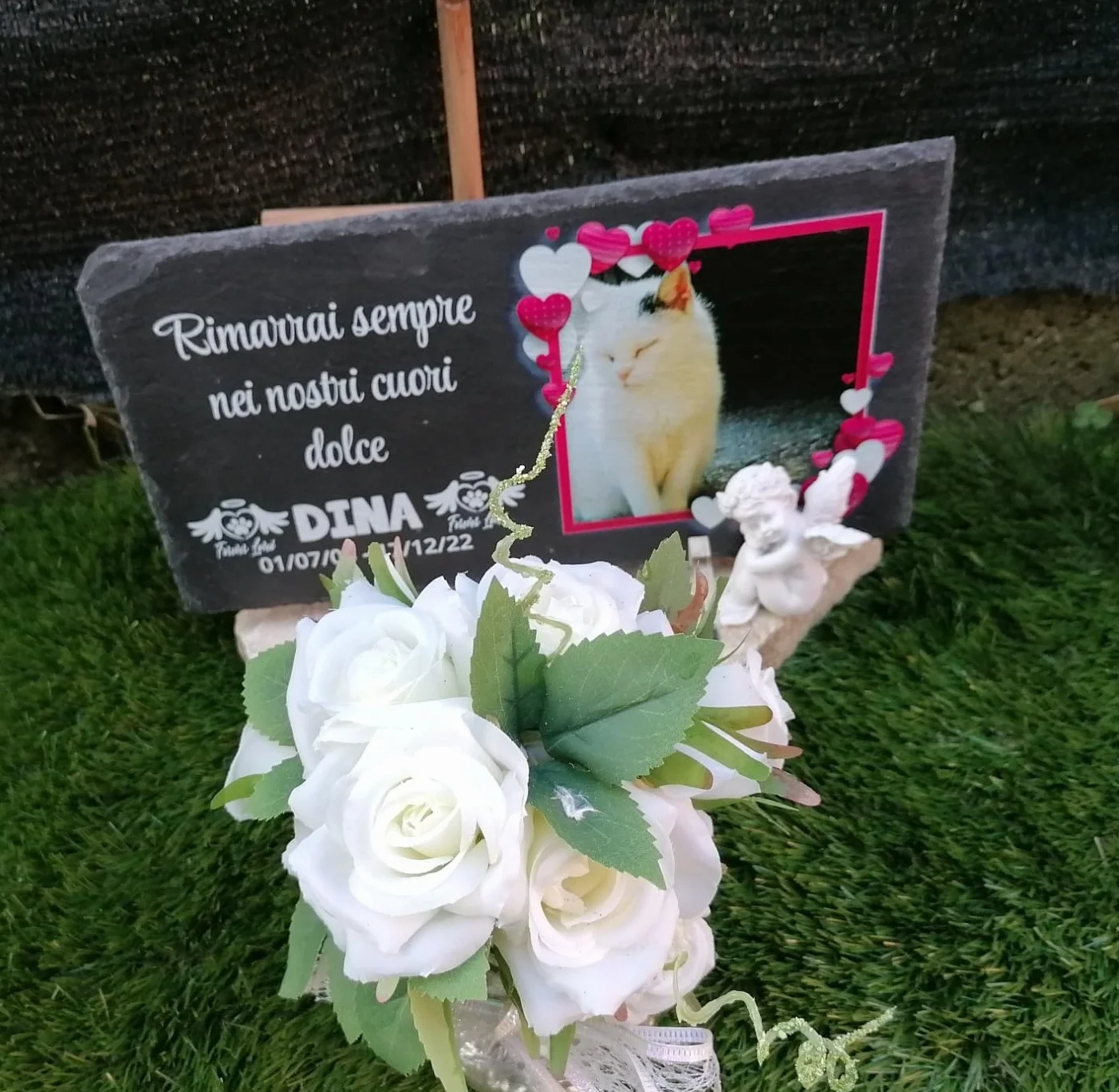 Targa commemorativa per Cane e Gatto, Memoriale personalizzabile in pietra, Lapide cane personalizzata per esterno con foto del tuo animale domestico (Rettangolare 32x17cm)